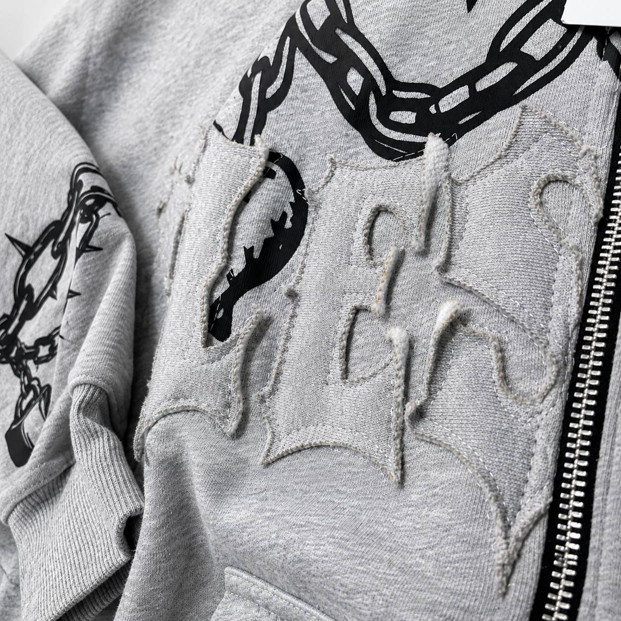 Sudadera con capucha y cremallera Blessed